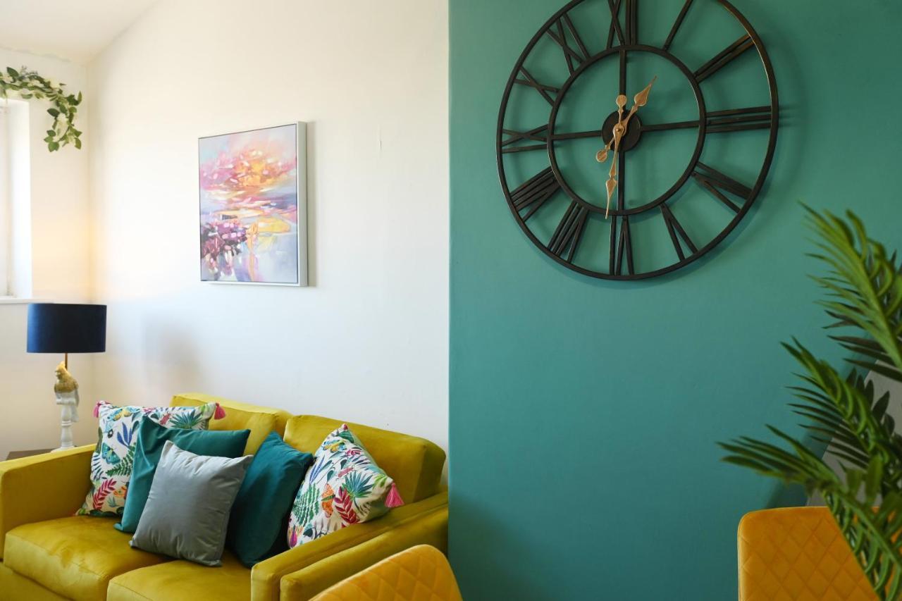 Charles Alexander Short Stay - Botanical House Cleveleys Ngoại thất bức ảnh